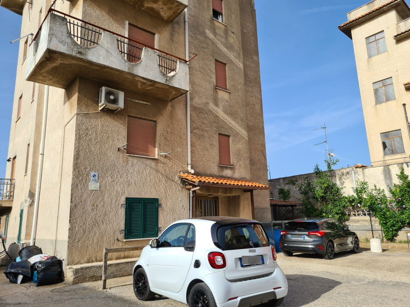 Tipologia Immobile: appartamento Provincia: roma Comune: albano laziale Località: pavona Indirizzo: Via dei Tulipani
