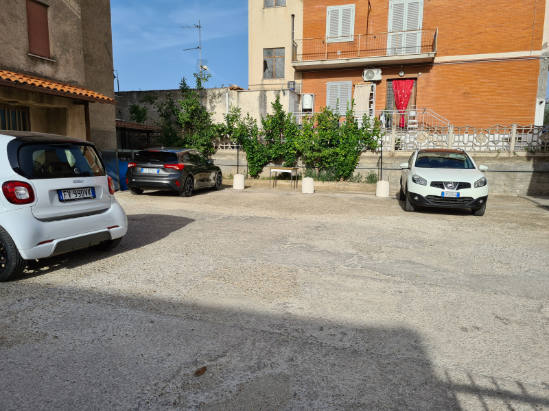 Tipologia Immobile: appartamento Provincia: roma Comune: albano laziale Località: pavona Indirizzo: Via dei Tulipani