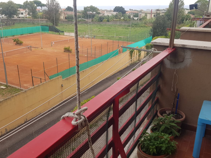 Tipologia Immobile: appartamento Provincia: roma Comune: anzio Località: anzio Indirizzo: Piazza Dante Zèmini