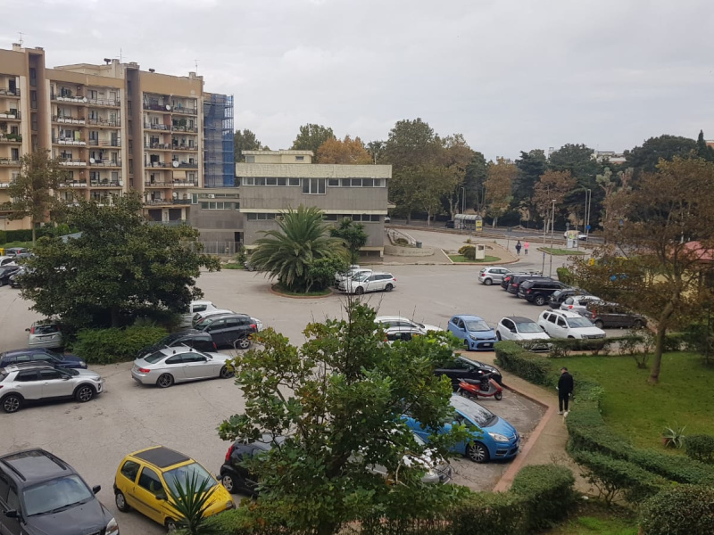 Tipologia Immobile: appartamento Provincia: roma Comune: anzio Località: anzio Indirizzo: Piazza Dante Zèmini