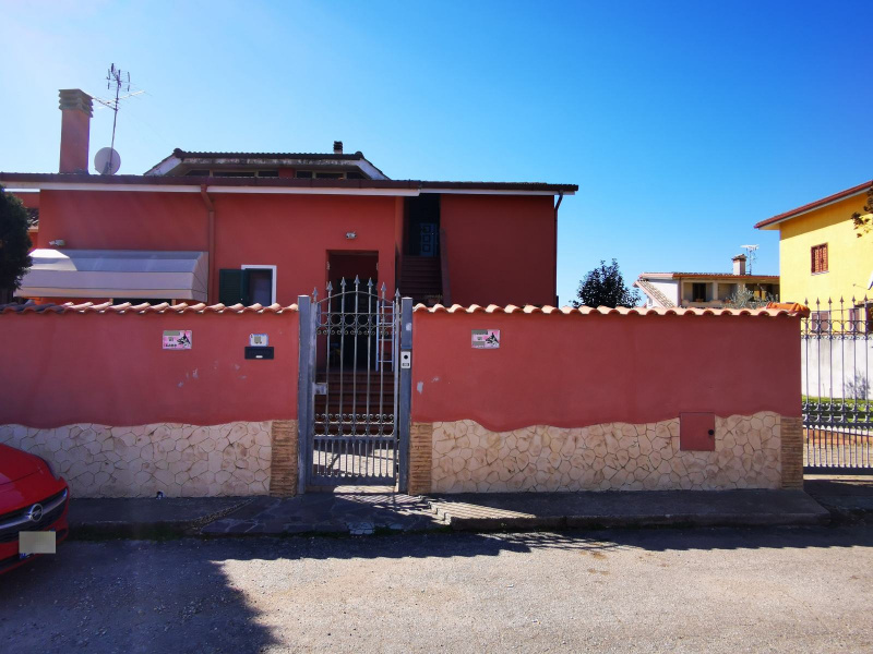 Tipologia Immobile: appartamento Provincia: roma Comune: ardea Località: nuova florida Indirizzo: Via Capri