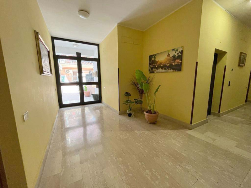 Tipologia Immobile: appartamento Provincia: roma Comune: marino Località: frattocchie Indirizzo: Via Nettunense Vecchia
