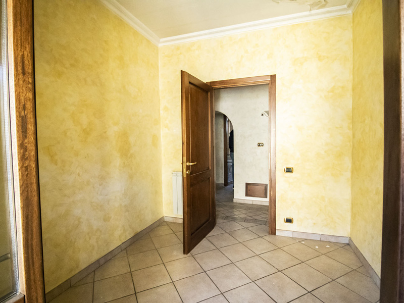 Tipologia Immobile: appartamento Provincia: roma Comune: palombara sabina Località:  Indirizzo: Viale Risorgimento