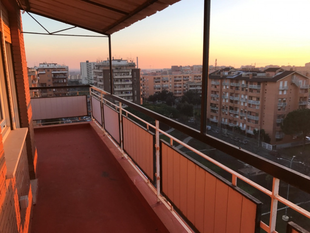 Tipologia Immobile: appartamento Provincia: roma Comune: pomezia Località: centro urbano Indirizzo: Via Catullo