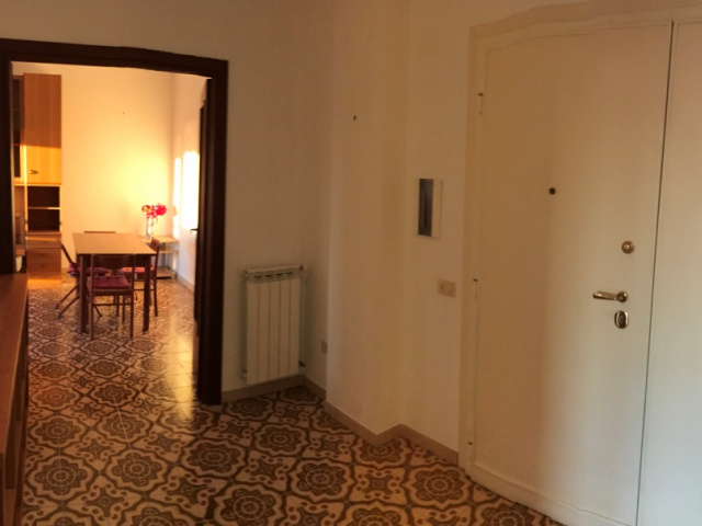 Tipologia Immobile: appartamento Provincia: roma Comune: pomezia Località: centro urbano Indirizzo: Via Catullo