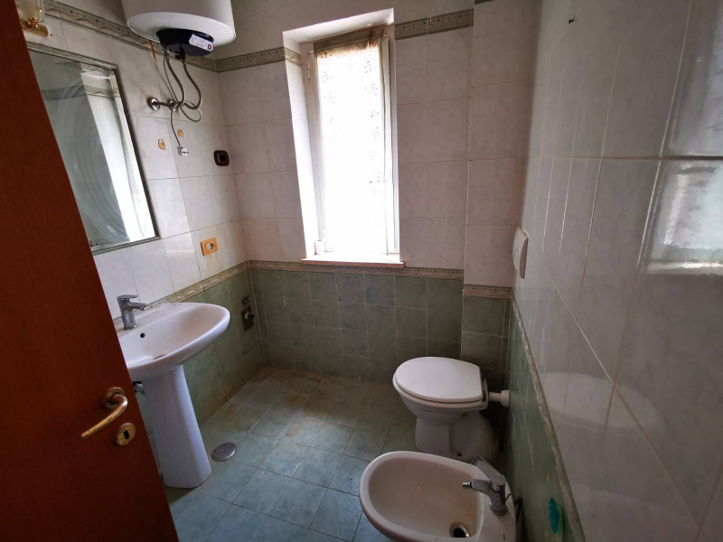 Tipologia Immobile: appartamento Provincia: roma Comune: pomezia Località:  Indirizzo: Via Ranchio