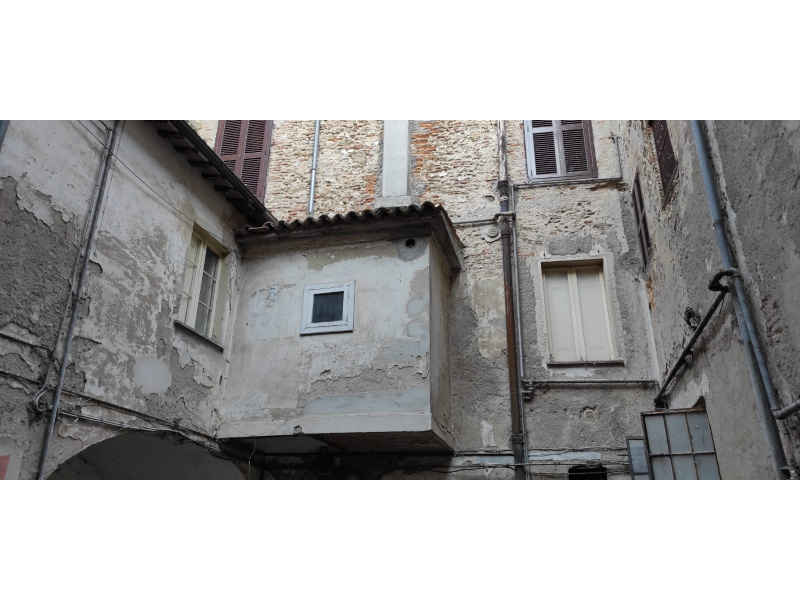 Tipologia Immobile: appartamento Provincia: rieti Comune: rieti Località: centro urbano Indirizzo: Via Centuroni