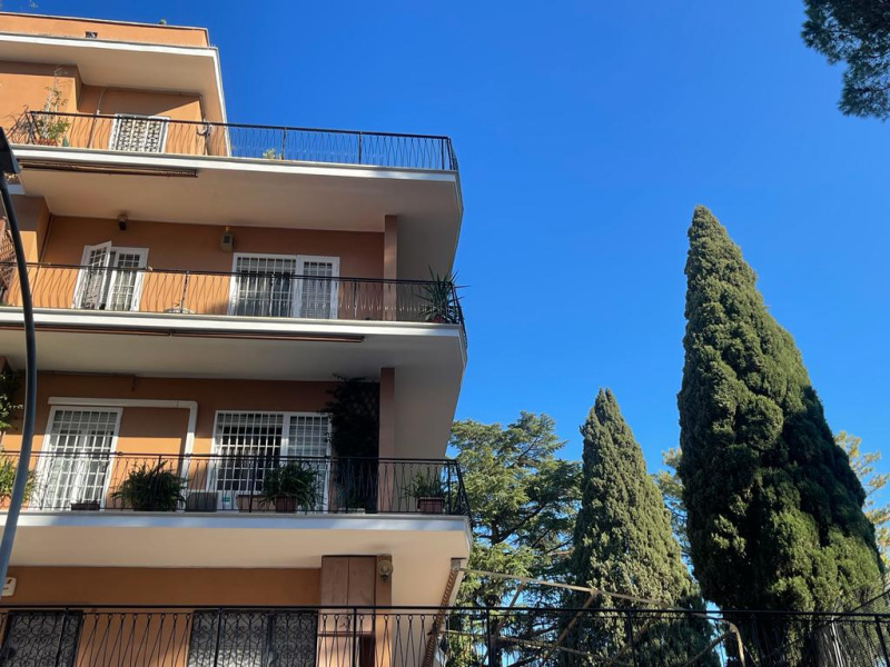 Tipologia Immobile: appartamento Provincia: roma Comune: roma Località:  Indirizzo: Via Sangemini