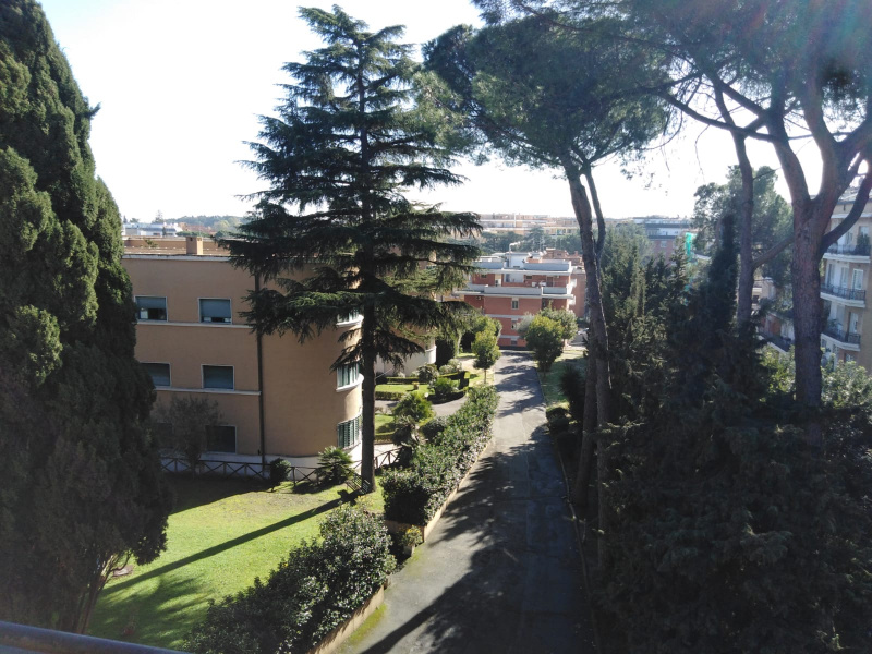 Tipologia Immobile: appartamento Provincia: roma Comune: roma Località:  Indirizzo: Via Sangemini