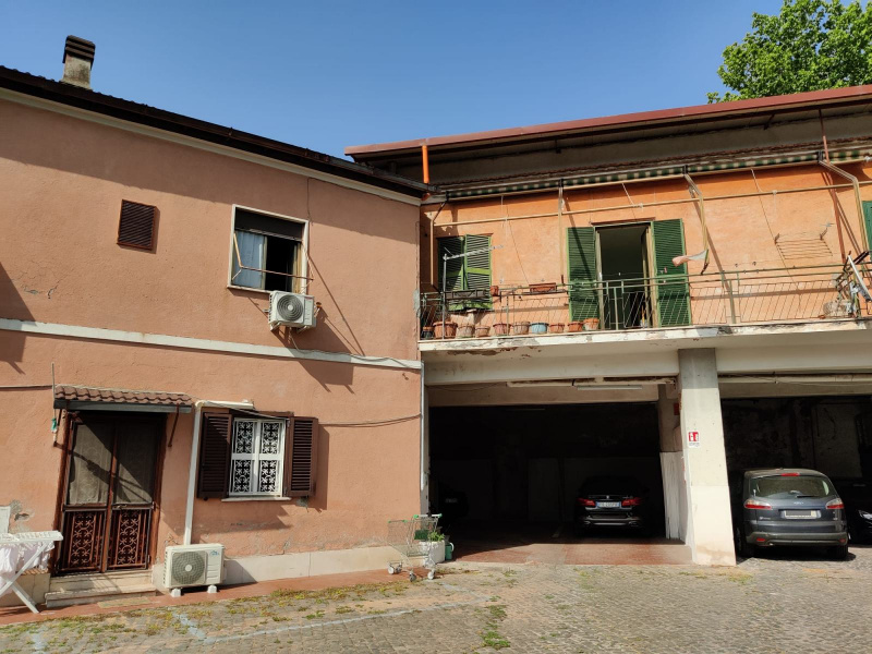 Tipologia Immobile: appartamento Provincia: roma Comune: roma Località: pietralata Indirizzo: Via di Pietralata