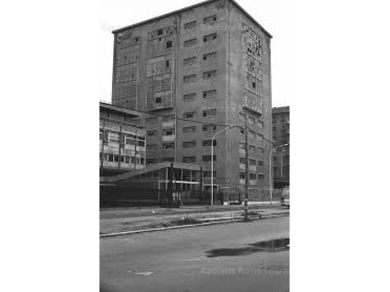 Tipologia Immobile: appartamento Provincia: roma Comune: roma Località: san giovanni Indirizzo: Via Casilina