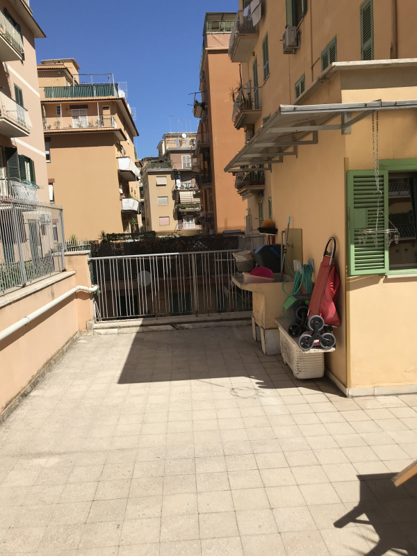Tipologia Immobile: appartamento Provincia: roma Comune: roma Località: boccea Indirizzo: Via di Boccea