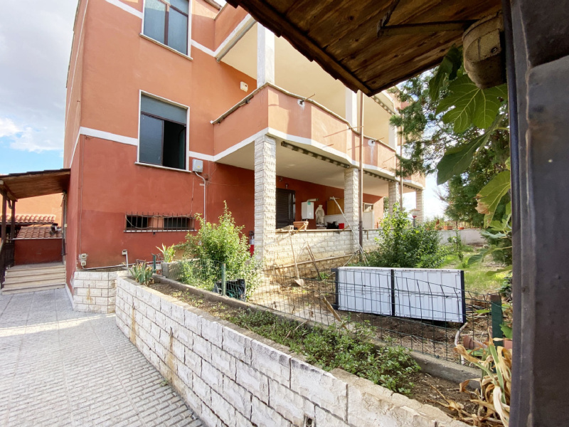 Tipologia Immobile: appartamento Provincia: roma Comune: roma Località: giardini di corcolle Indirizzo: Via Montelparo