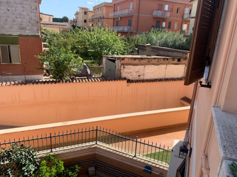 Tipologia Immobile: appartamento Provincia: roma Comune: roma Località: dragona Indirizzo: Via Callisto Caravario