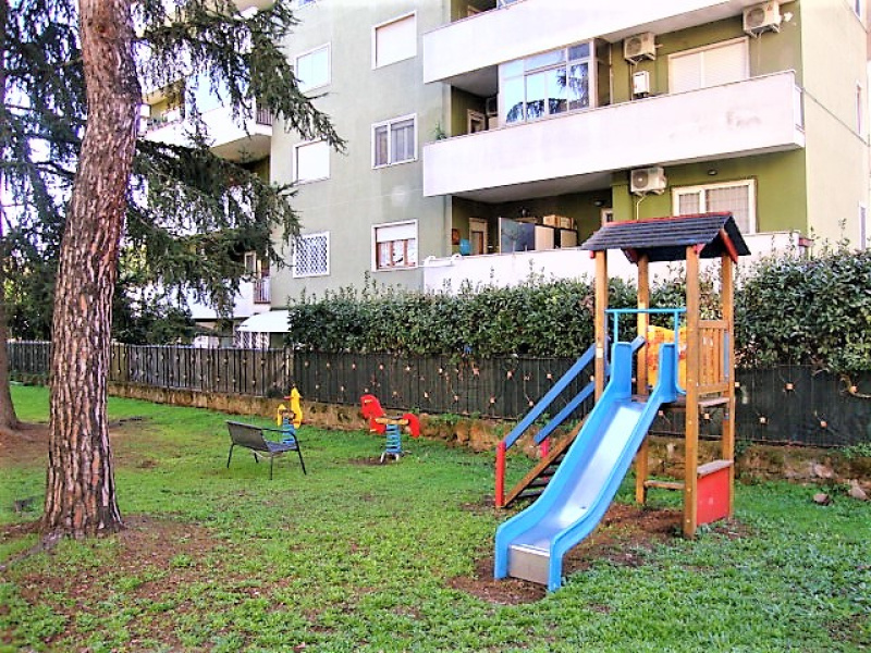 Tipologia Immobile: appartamento Provincia: roma Comune: roma Località: casalotti Indirizzo: Via di Casalotti
