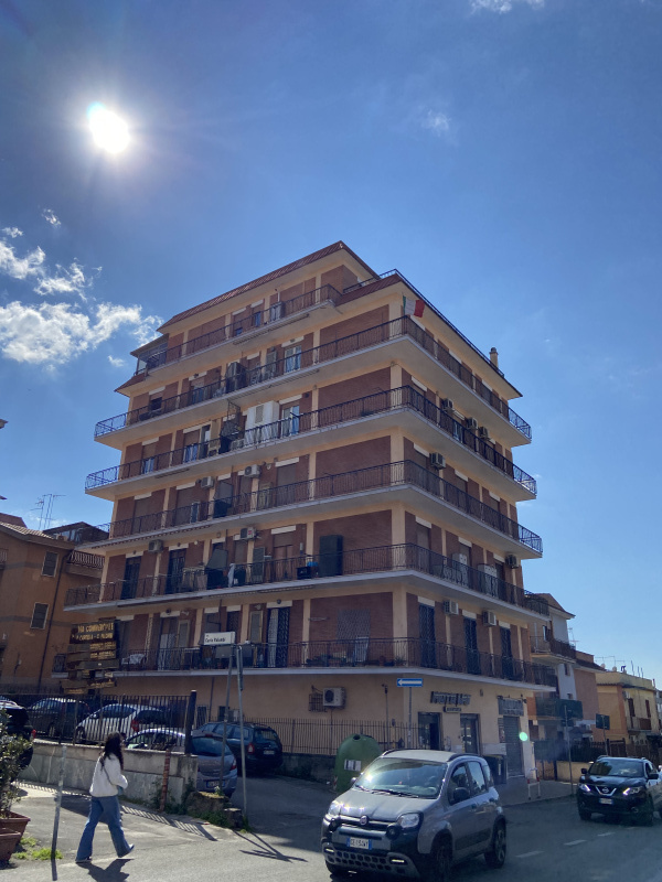 Tipologia Immobile: appartamento Provincia: roma Comune: roma Località: tor bella monaca Indirizzo: Via del Fuoco Sacro