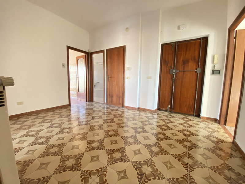 Tipologia Immobile: appartamento Provincia: roma Comune: roma Località: tor bella monaca Indirizzo: Via del Fuoco Sacro