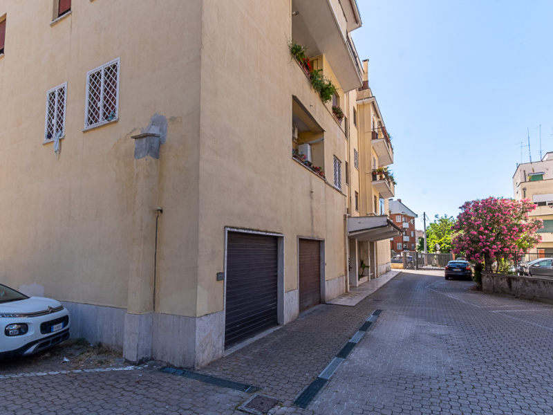 Tipologia Immobile: appartamento Provincia: roma Comune: roma Località: tiburtina - portonaccio Indirizzo: Via dei Monti di Pietralata
