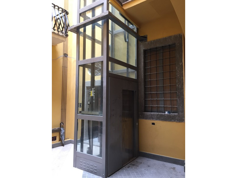 Tipologia Immobile: appartamento Provincia: roma Comune: velletri Località:  Indirizzo: Piazza Mazzini