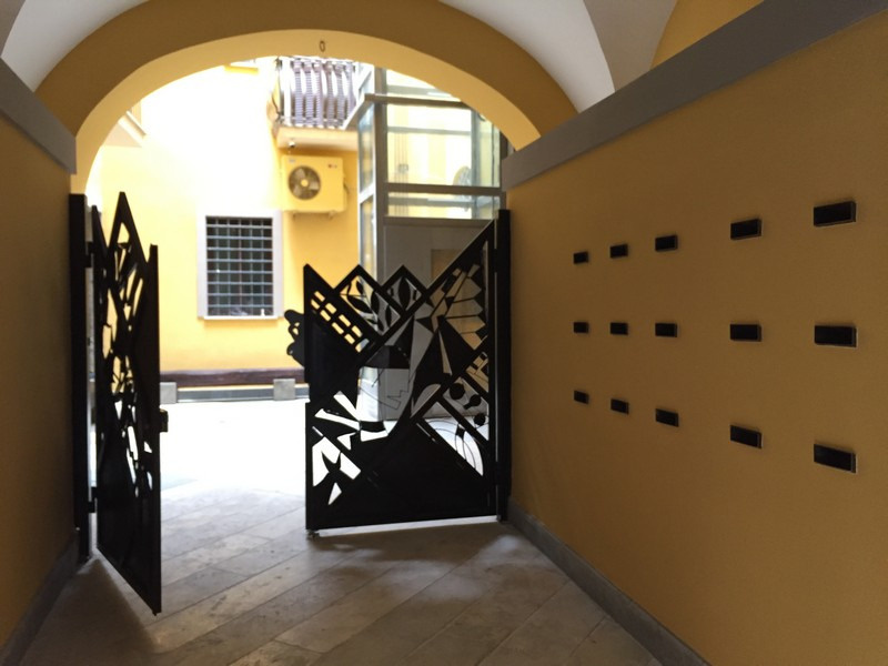 Tipologia Immobile: appartamento Provincia: roma Comune: velletri Località:  Indirizzo: Piazza Mazzini