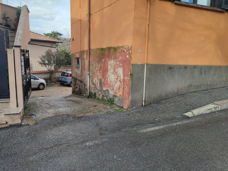 Tipologia Immobile: box Provincia: roma Comune: albano laziale Località: centro urbano Indirizzo: Via della Stella