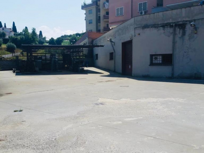 Tipologia Immobile: magazzino/deposito Provincia: roma Comune: fonte nuova Località: tor lupara Indirizzo: Via Salvatoretto