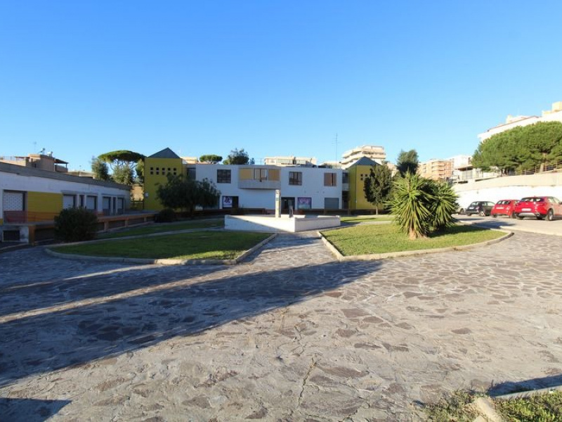 Tipologia Immobile: negozio Provincia: roma Comune: civitavecchia Località: san liborio Indirizzo: Via Pietro Nenni