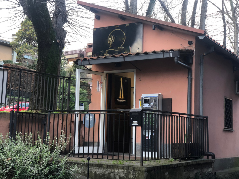 Tipologia Immobile: negozio Provincia: roma Comune: grottaferrata Località:  Indirizzo: Viale Vittorio Veneto