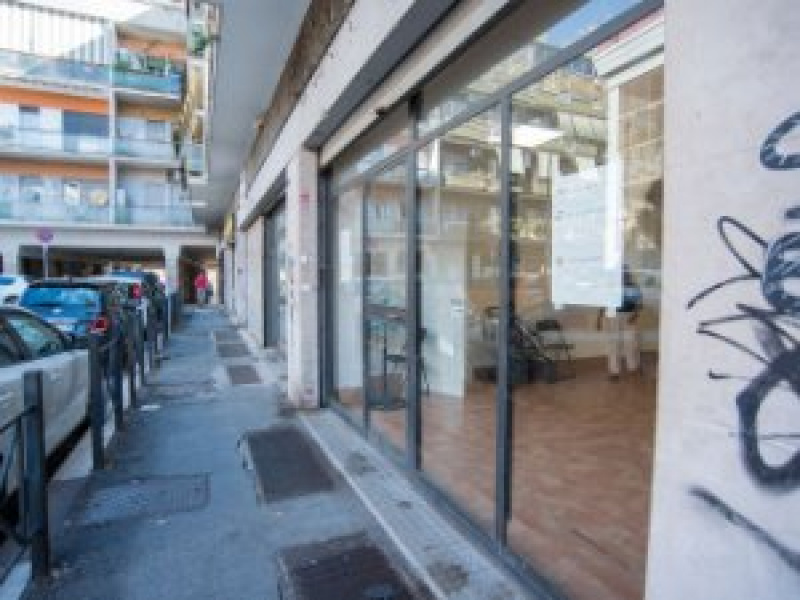 Tipologia Immobile: negozio Provincia: roma Comune: roma Località: pigneto - largo preneste Indirizzo: Via Bernardo Buontalenti