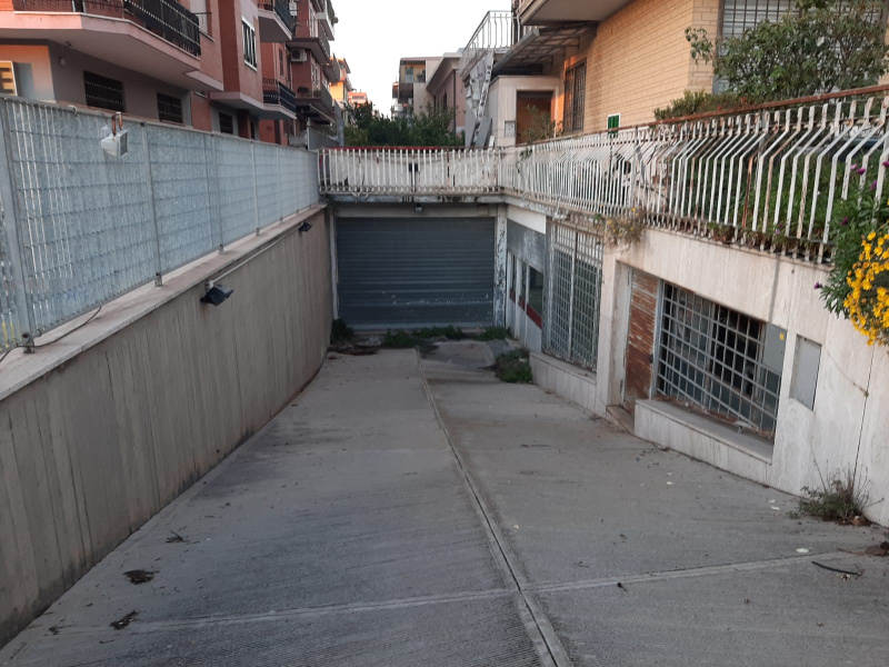Tipologia Immobile: negozio Provincia: roma Comune: roma Località: colle prenestino Indirizzo: Via Prenestina