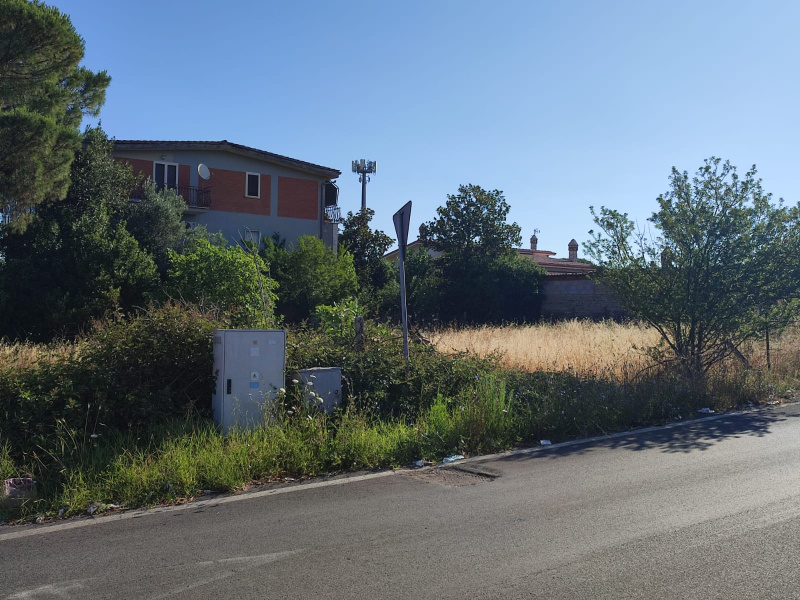 Tipologia Immobile: terreno edificabile Provincia: roma Comune: roma Località: finocchio - borghesiana Indirizzo: Via di Rocca Cencia