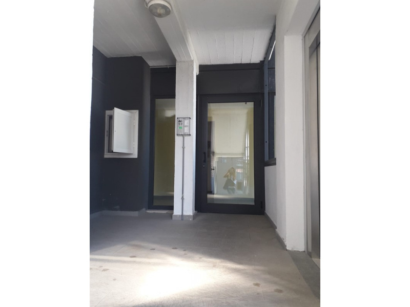 Tipologia Immobile: ufficio Provincia: roma Comune: pomezia Località: centro urbano Indirizzo: Via dei Castelli Romani