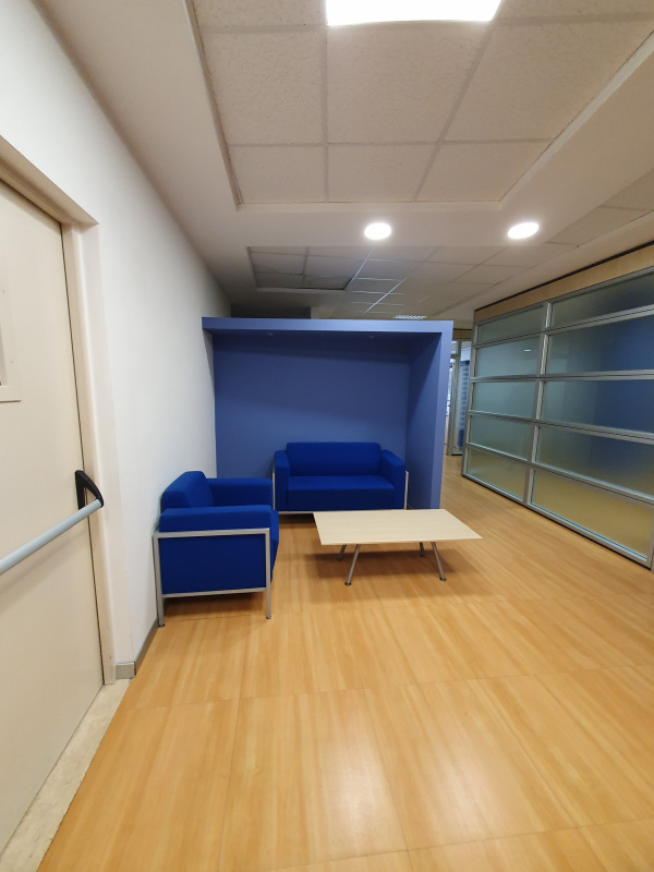 Tipologia Immobile: ufficio Provincia: roma Comune: roma Località: case rosse - sette camini Indirizzo: Via Giacomo Peroni