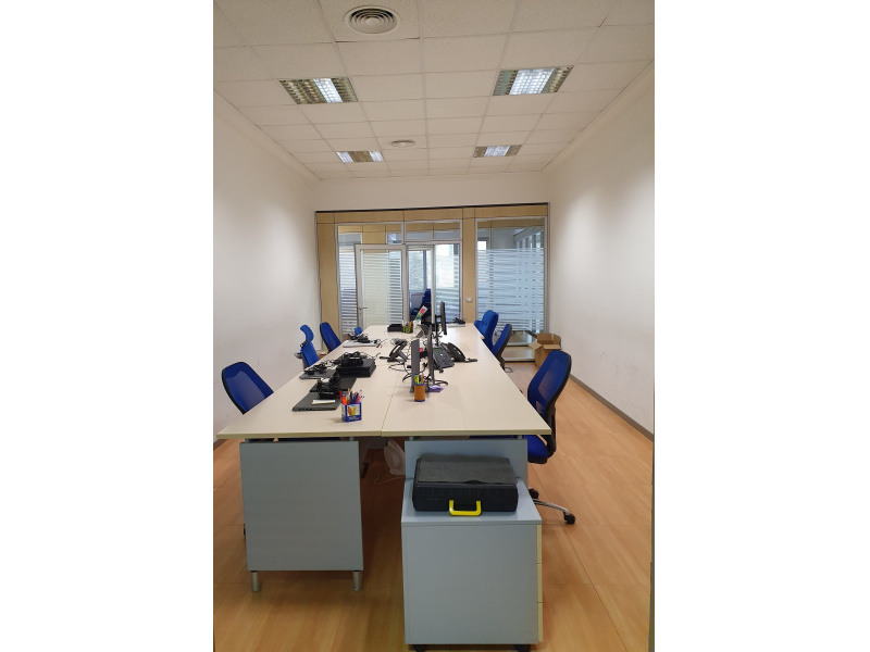Tipologia Immobile: ufficio Provincia: roma Comune: roma Località: case rosse - sette camini Indirizzo: Via Giacomo Peroni