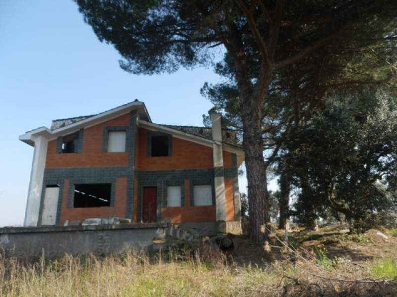 Tipologia Immobile: villa/indipendente Provincia: latina Comune: aprilia Località: campoleone Indirizzo: Via Tufello