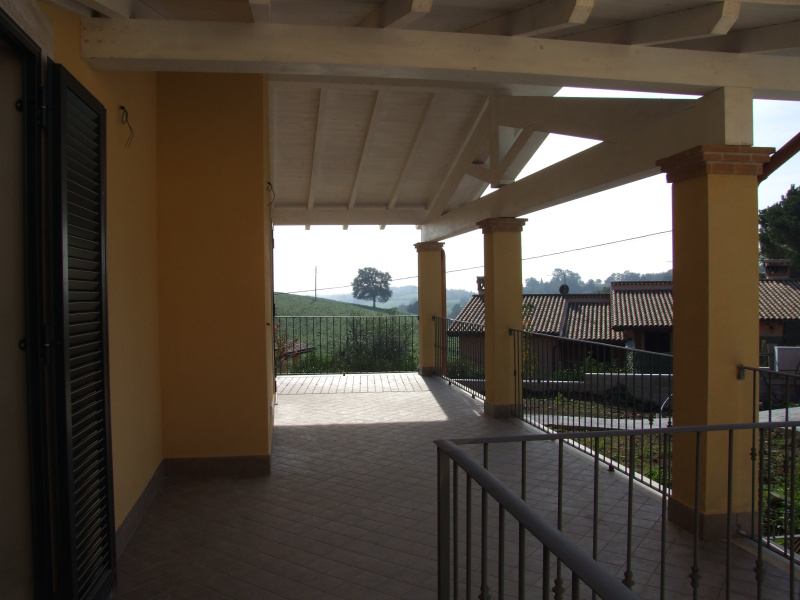 Tipologia Immobile: villa/indipendente Provincia: roma Comune: riano Località: colle delle rose Indirizzo: Via del Ciclamino