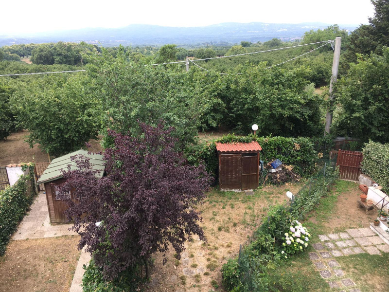 Tipologia Immobile: villa/indipendente Provincia: viterbo Comune: ronciglione Località:  Indirizzo: Via di Poggio Cavaliere