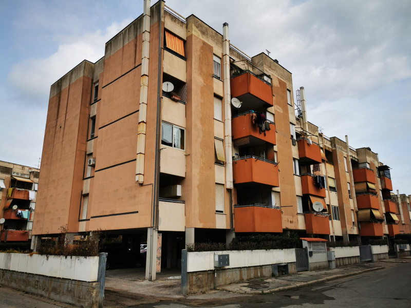 Tipologia Immobile: appartamento Provincia: roma Comune: anzio Località: lavinio stazione Indirizzo: Via del Leone
