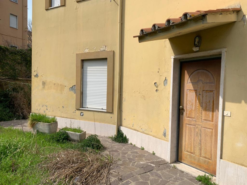 Tipologia Immobile: appartamento Provincia: roma Comune: bracciano Località: centro Indirizzo: