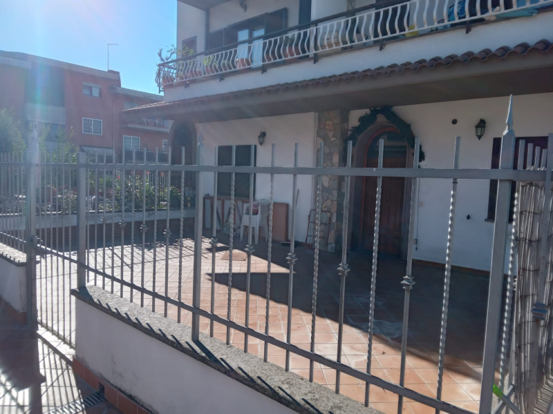 Tipologia Immobile: appartamento Provincia: roma Comune: fonte nuova Località: tor lupara Indirizzo: Via Fonte Santa Margherita