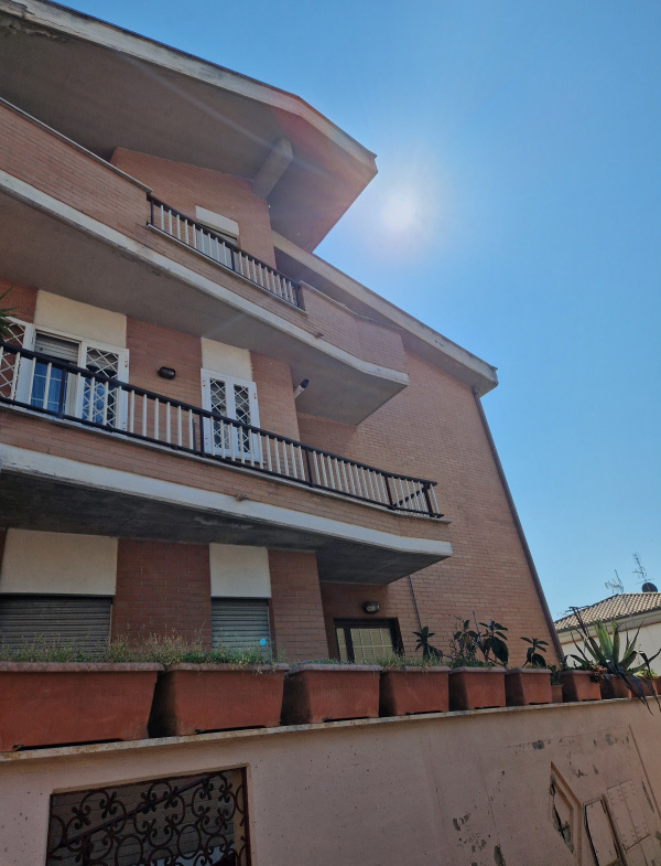 Tipologia Immobile: appartamento Provincia: roma Comune: nettuno Località: san giacomo Indirizzo: Via Vesuvio