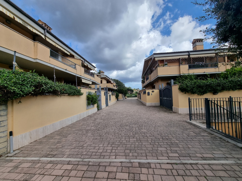Tipologia Immobile: appartamento Provincia: roma Comune: roma Località: casal selce Indirizzo: Via Ponzone