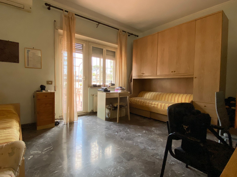 Tipologia Immobile: appartamento Provincia: roma Comune: roma Località: acilia Indirizzo: Via di Saponara