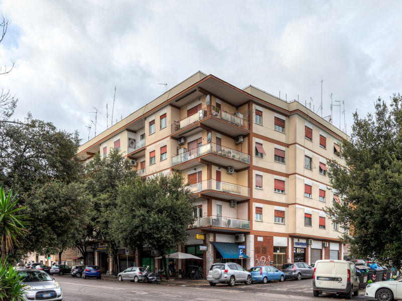 Tipologia Immobile: appartamento Provincia: roma Comune: roma Località: bufalotta Indirizzo: Via Monte Fumaiolo