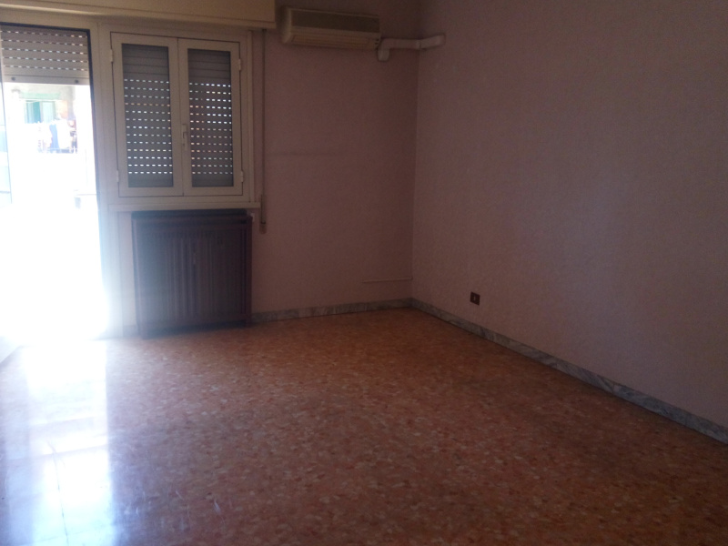 Tipologia Immobile: appartamento Provincia: roma Comune: roma Località: tuscolano - appio claudio Indirizzo: Via Curzio Rufo