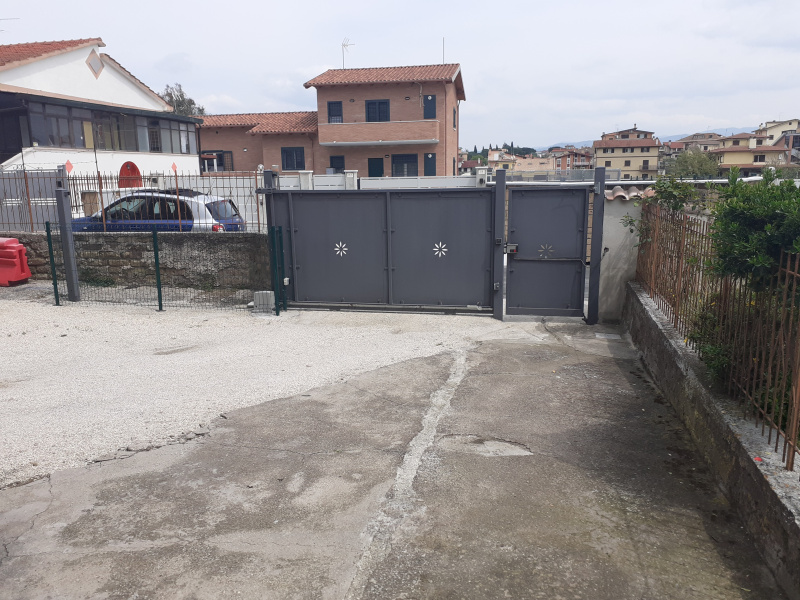 Tipologia Immobile: appartamento Provincia: roma Comune: roma Località: villaggio prenestino Indirizzo: Via Crecchio