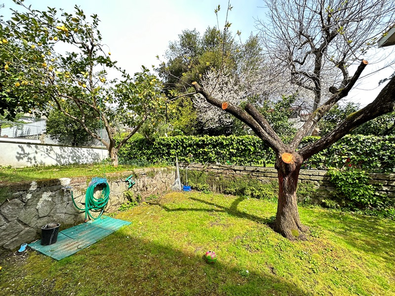 Tipologia Immobile: appartamento Provincia: roma Comune: velletri Località:  Indirizzo: