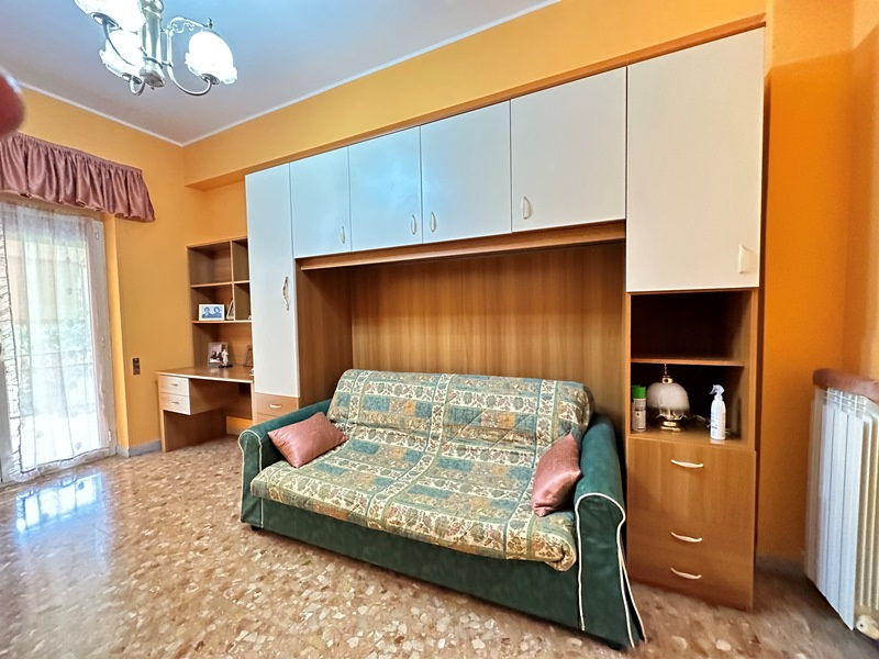 Tipologia Immobile: appartamento Provincia: roma Comune: velletri Località:  Indirizzo: