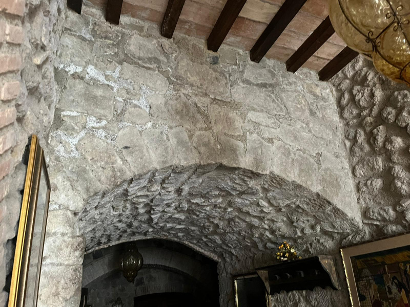 Tipologia Immobile: negozio Provincia: roma Comune: anguillara sabazia Località:  Indirizzo: Vicolo delle Scalette