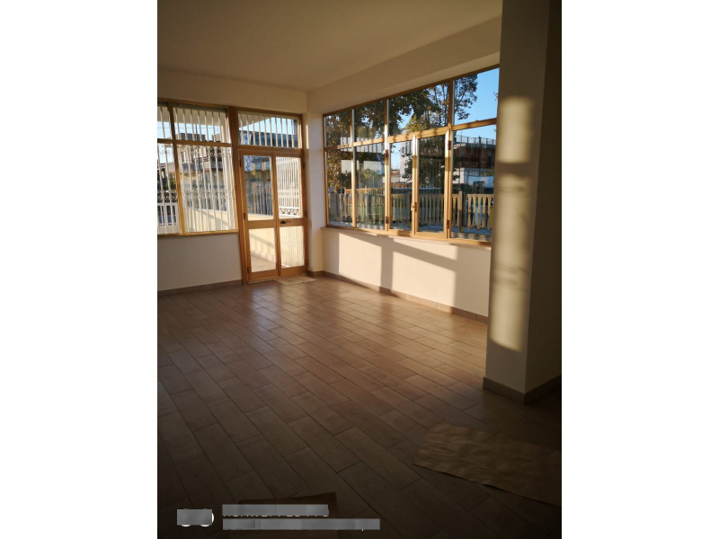 Tipologia Immobile: negozio Provincia: roma Comune: anzio Località: falasche Indirizzo: Via Nettunense